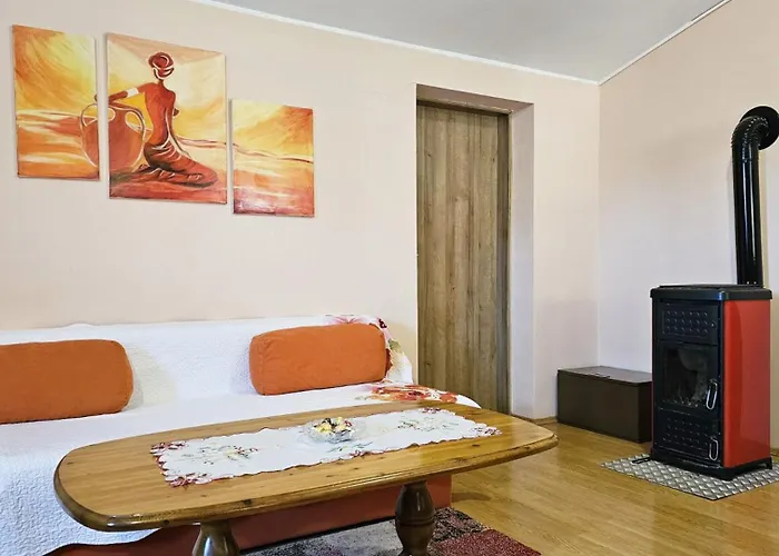 ヴィラ Beautiful Casa Ivana With Pool In *