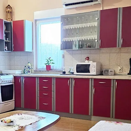Vila Beautiful Casa Ivana With Pool In Pula